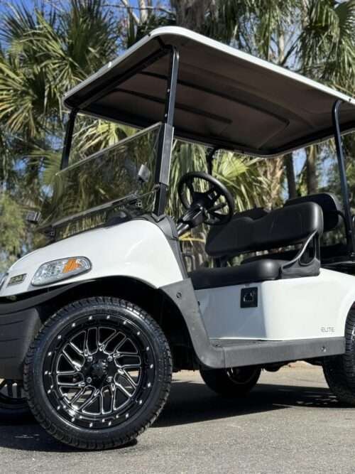 2022 E-Z-GO RXV Factory Refurb - Lithium